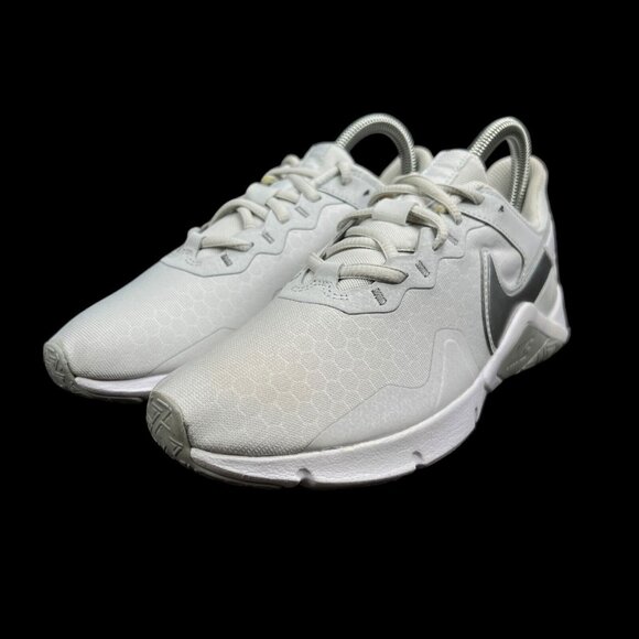 Nike Legend Essential 2 Photon Dust Metallic Silver Shoes CQ9545-012 Womens Sz 7 - Picture 6 of 12